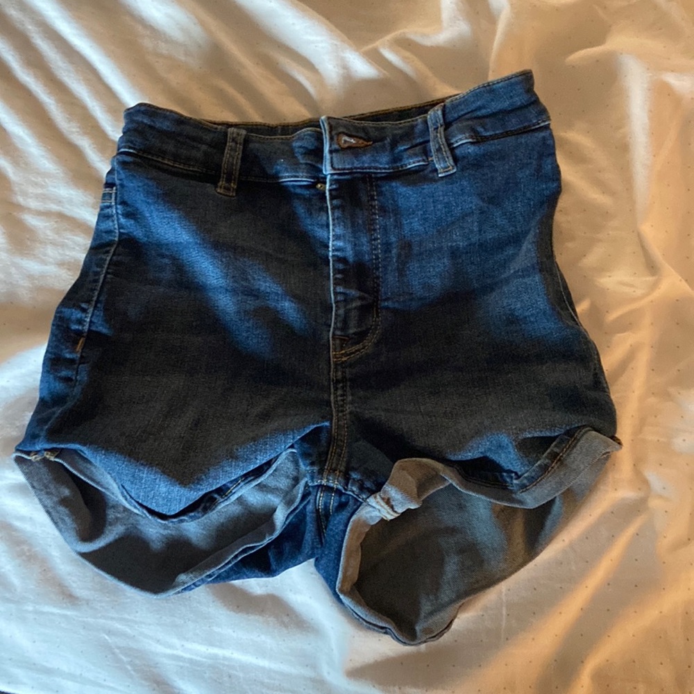 H&M high rise shorts